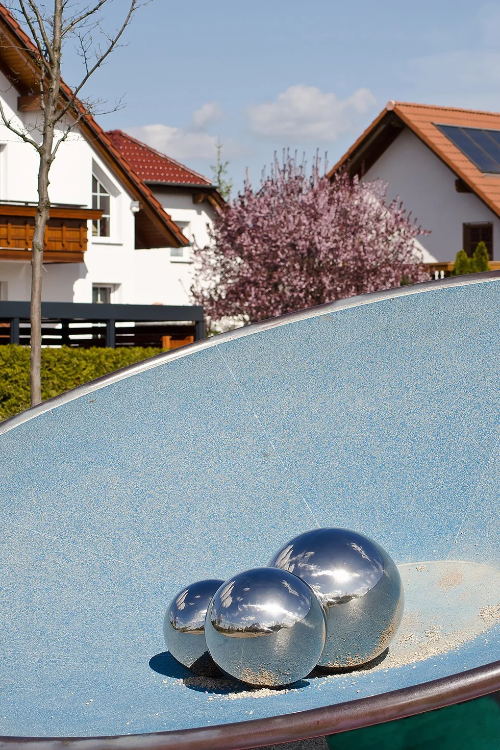 Köhko Zestaw 3 kuli ogrodowych 15, 25 i 40 cm polerowanych z wysokiej jakości stali nierdzewnej, zestaw dekoracyjnych bombek 15-25-40