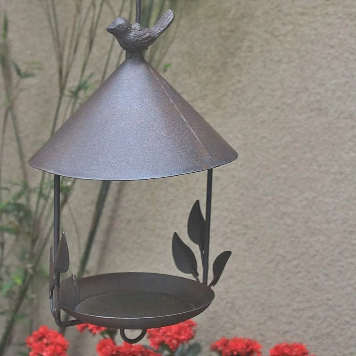 Karmniki dla Ptaków Kraj Retro Żelazny Karmnik Dla Ptaków Wiszący Kosz Balkon Dekoracja Ogrodowa Wisiorek Karmniki dla Ptaków na Zewnątrz