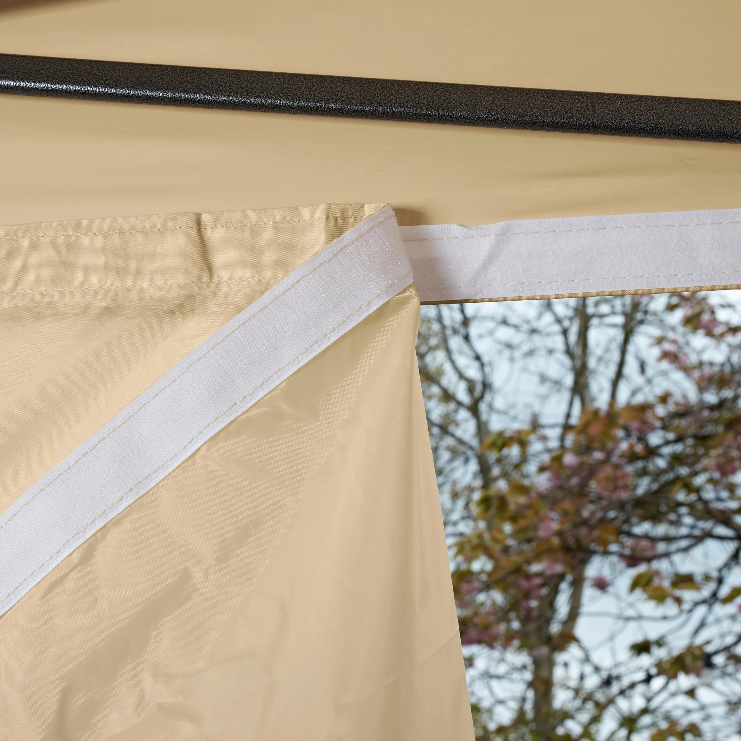 All Seasons Gazebos Wytrzymały w pełni wodoodporny pawilon rozkładany 3 x 3 m z 4 ścianami bocznymi i pakietem akcesoriów - beżowy
