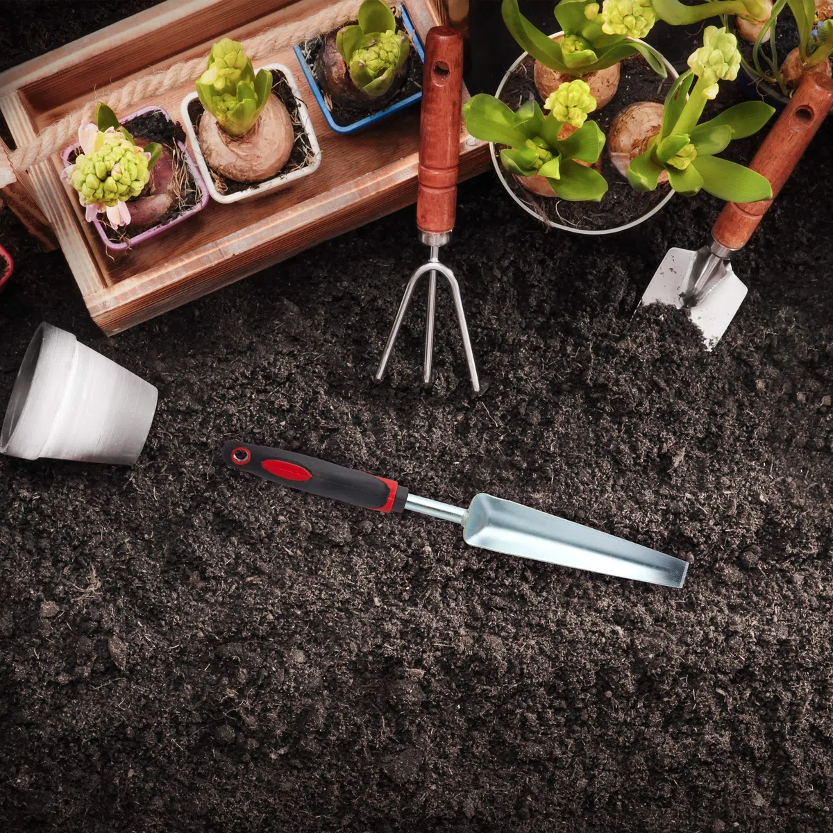Relaxdays Weeder, wyrywacz do roślin do skutecznego usuwania chwastów, ergonomiczny uchwyt, długość: 37,5 cm, czarno-czerwony