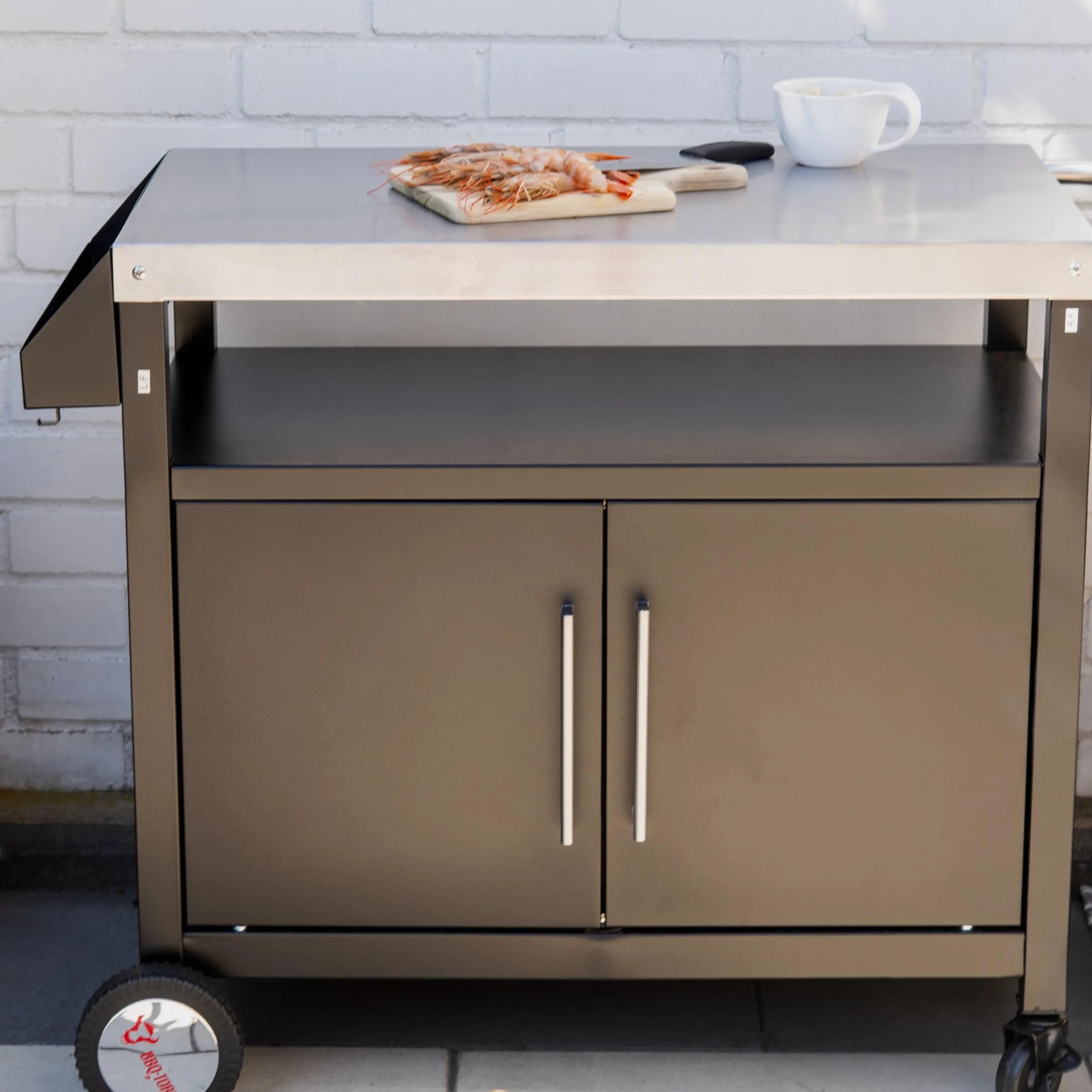 BBQ-Toro Grill na kółkach, 103,5 x 59 x 81 cm, srebrny/czarny, stolik do grillowania z dużą powierzchnią roboczą, wózek