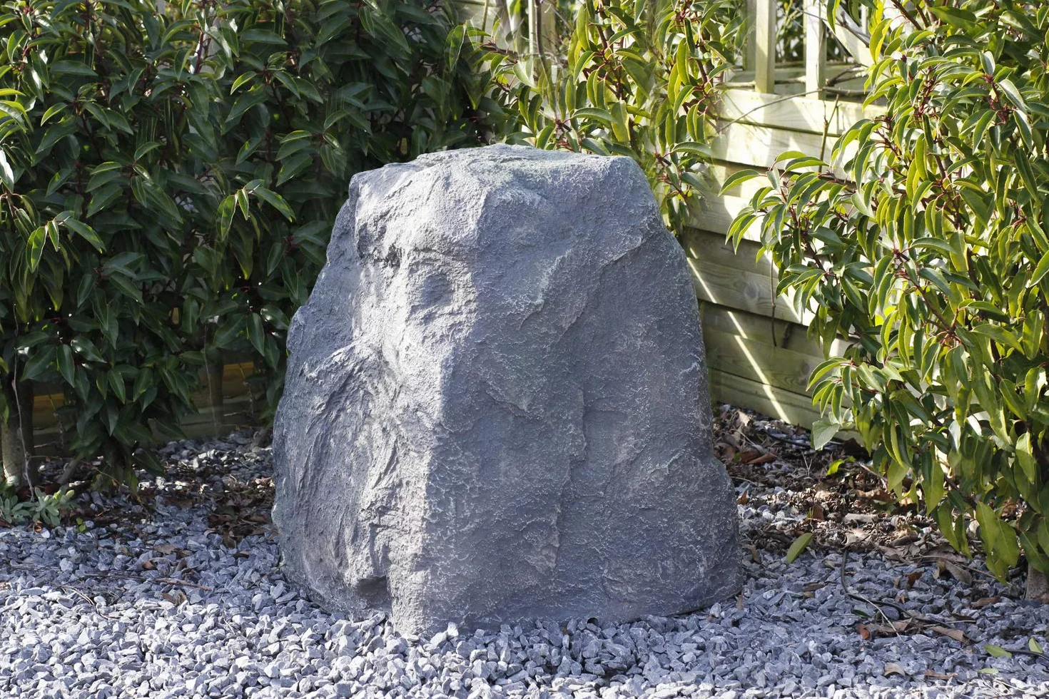 Gartenfelsen 60x50cm Abdeckfelsen Filterabdeckung Gartendeko Trafohaus Abdeckung Findling