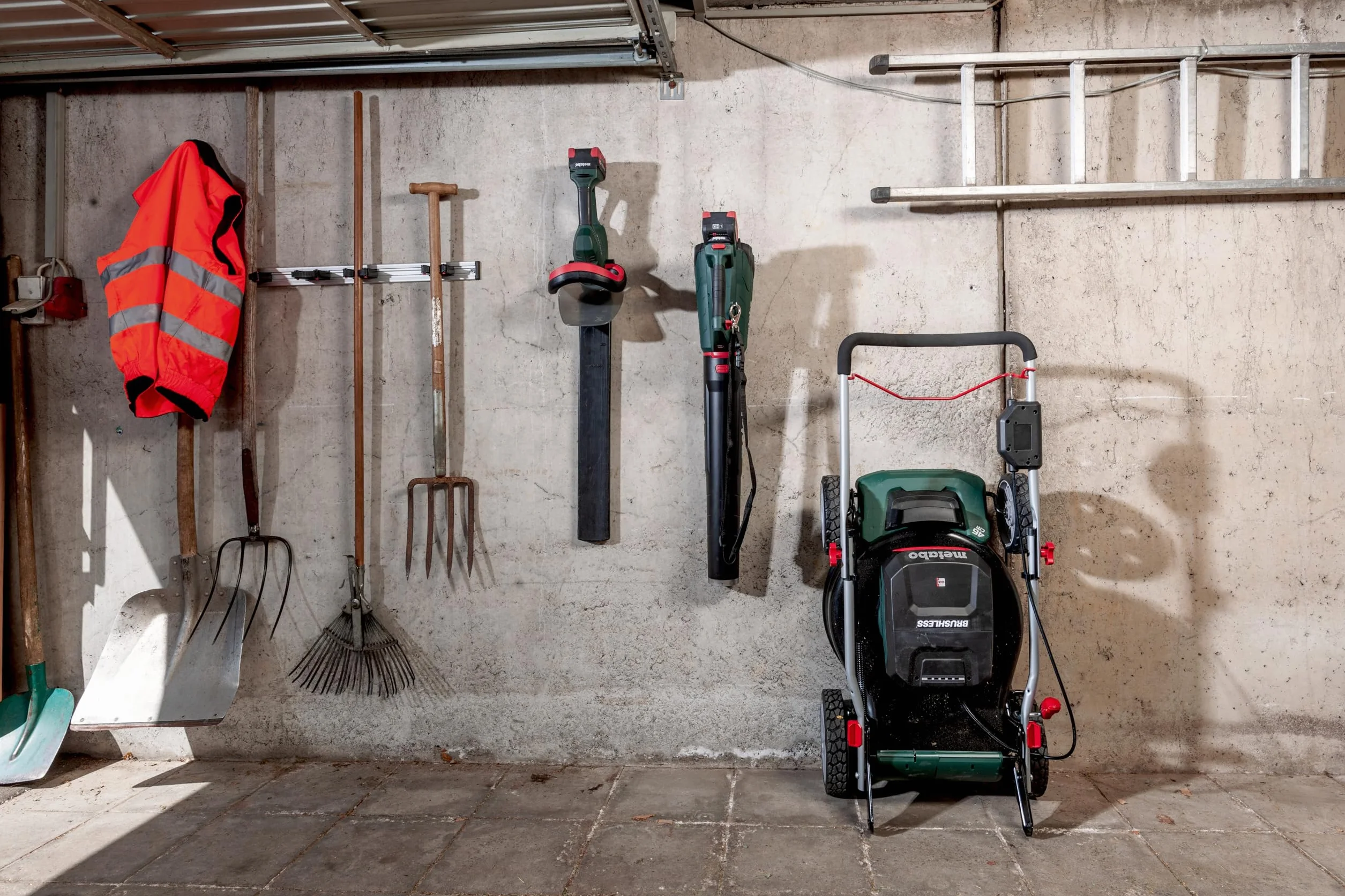Metabo kosiarka akumulatorowa RM 36-18 LTX BL 46 18 V mulczowanie 800 m²