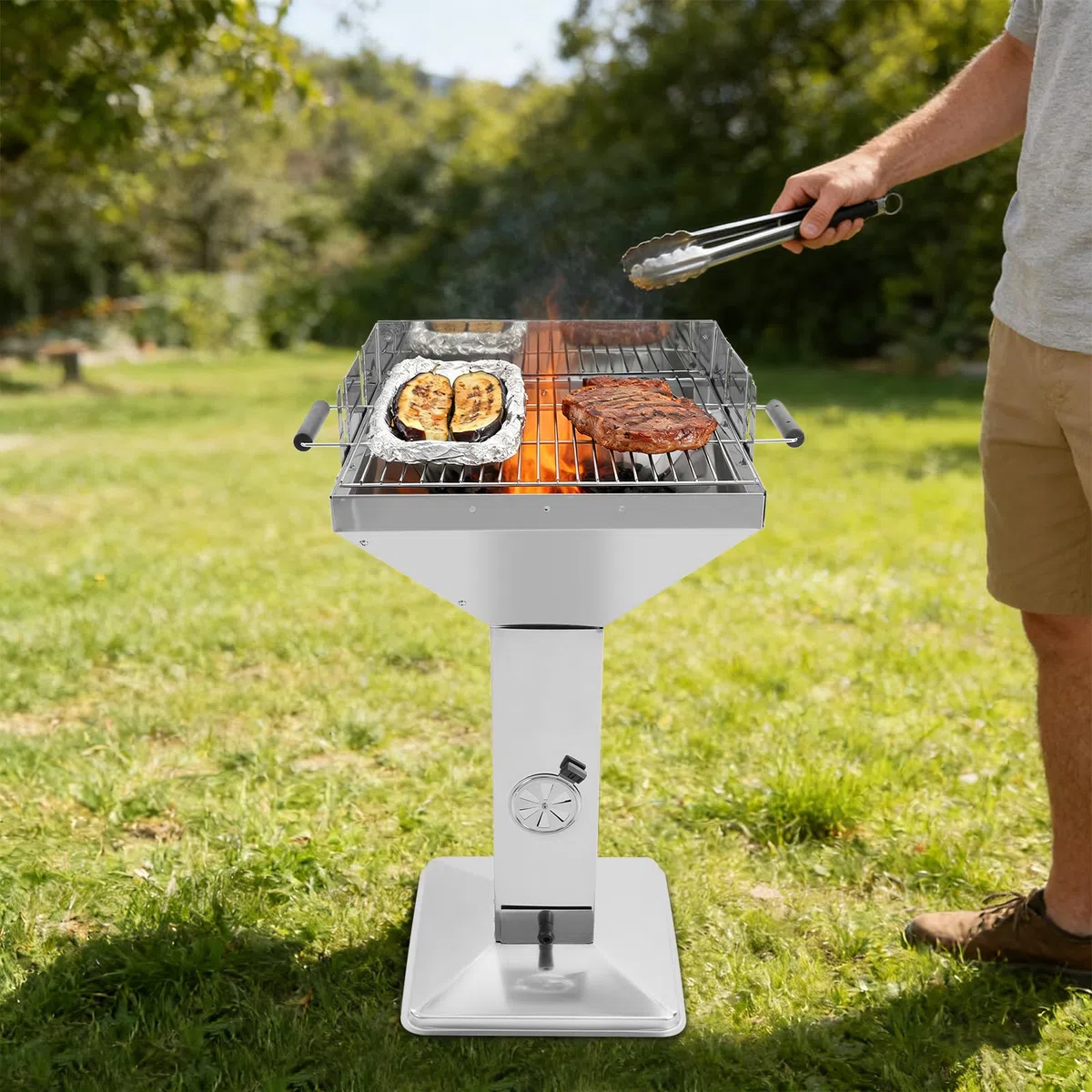 Grill na węgiel drzewny, stal nierdzewna, grill kolumnowy, węgiel drzewny, z regulacją wysokości, ze zdejmowanym rusztem, pojemnikiem na popiół i wentylacją, grill węglowy, do ogrodu, na taras