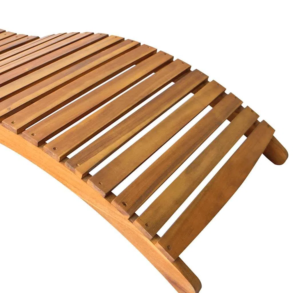 Leżak z litego drewna akacjowego z poduszką i poduszką pod głowę, składany leżak relaksacyjny do ogrodu, na taras, balkon lub basen, ergonomicznie wygięty kształt, obciążenie do 110 kg