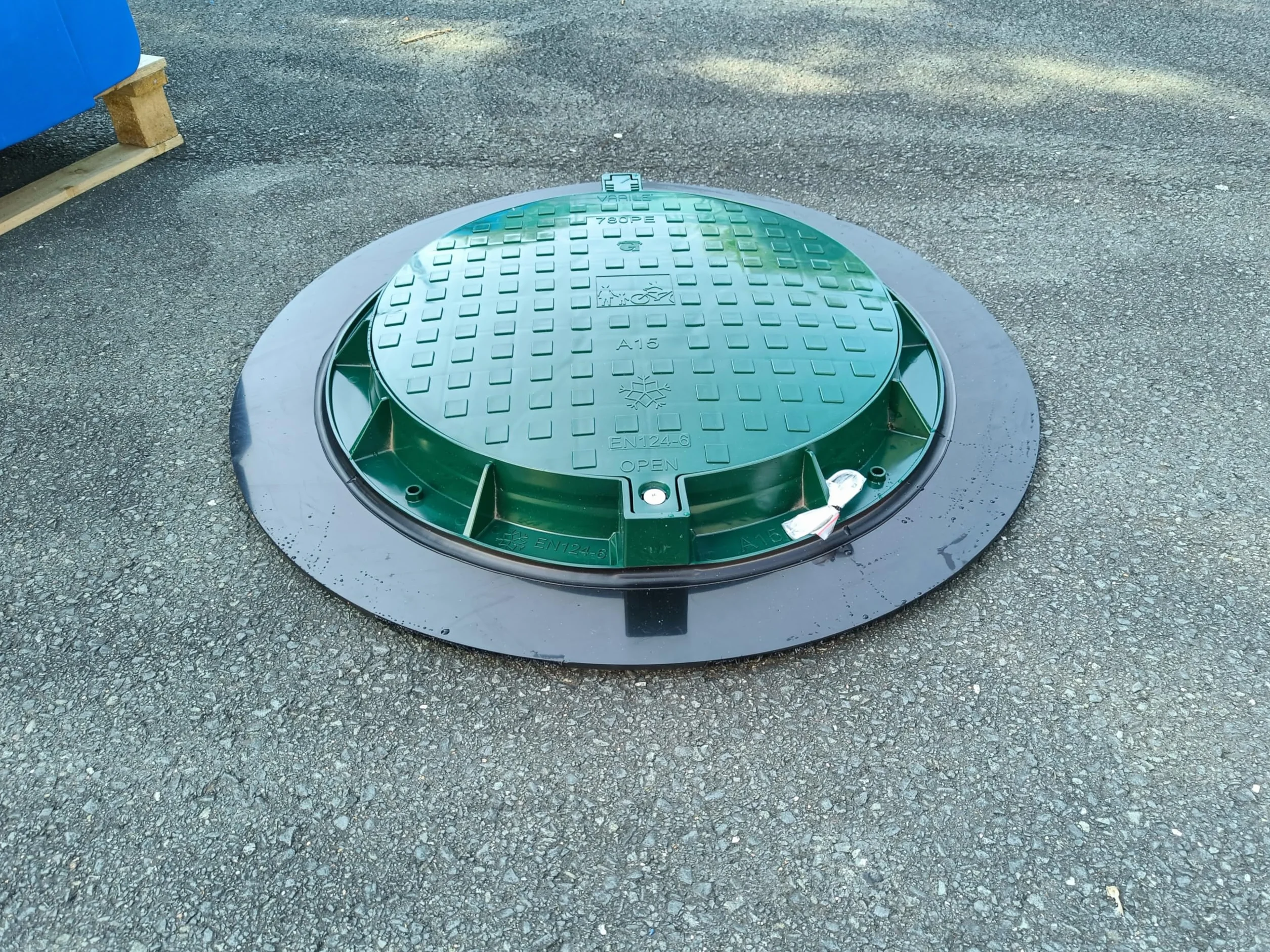 Varile 1200 mm XXXL pokrywa włazu z tworzywa sztucznego, uniwersalna pokrywa gully, pokrywka cysterna (zielona)