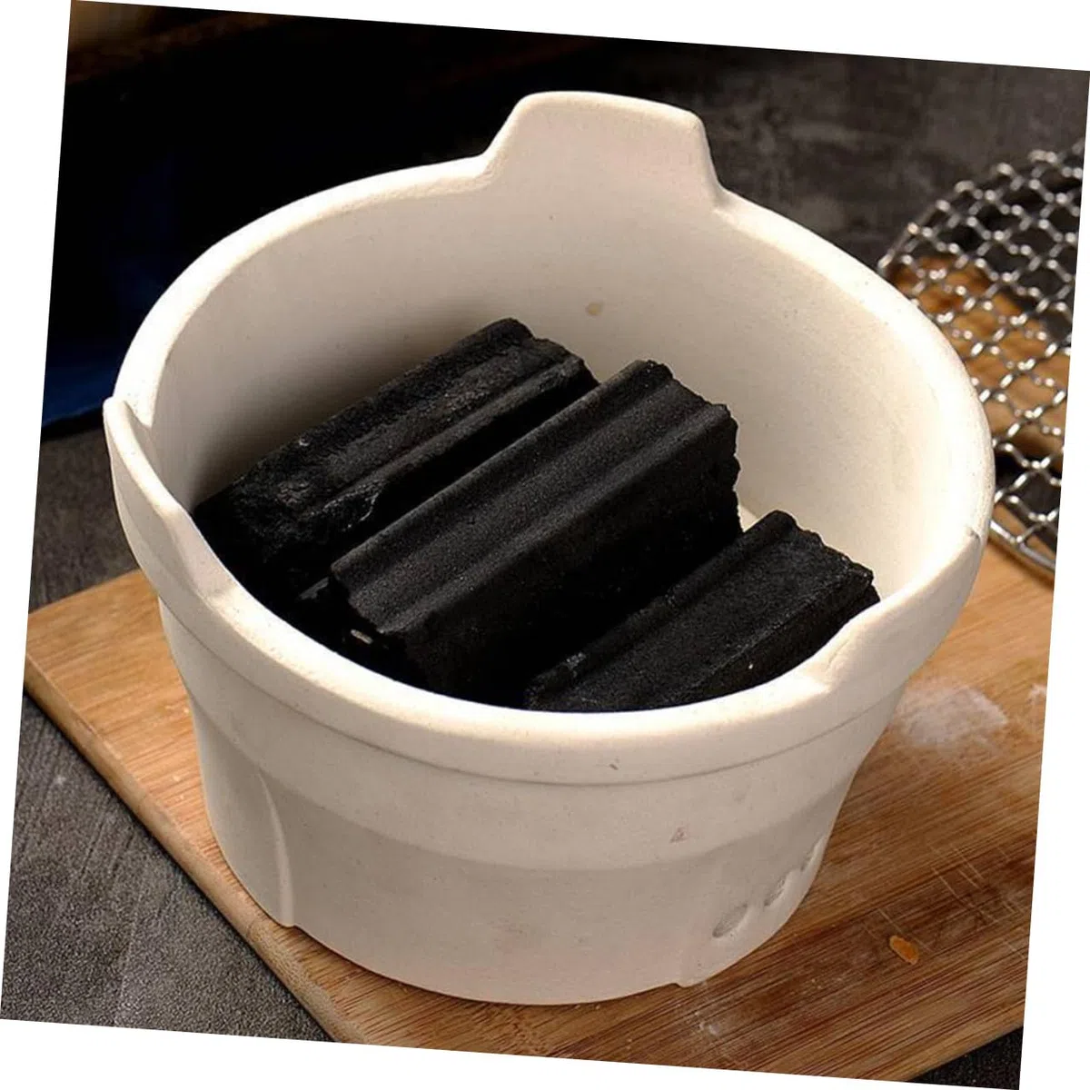 Przenośny zestaw mini kuchenek glinianych z siatką do grillowania – grill na zewnątrz na kemping do domu na patio i do ogrodu – wszechstronny grill węglowy w losowych kolorach
