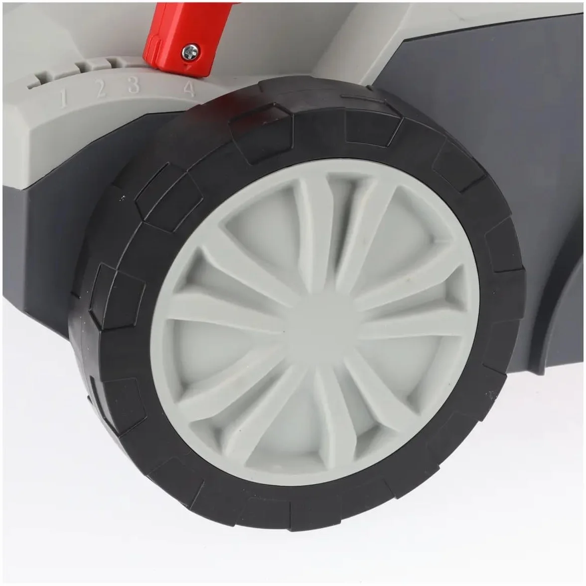 Wertykulator/napowietrzacz trawnika DEDRA, napęd elektryczny, moc 1500 W, 3000 obr./min, szerokość robocza 32 cm, niski poziom hałasu, worek na trawnik 30 l, z regulacją głębokości