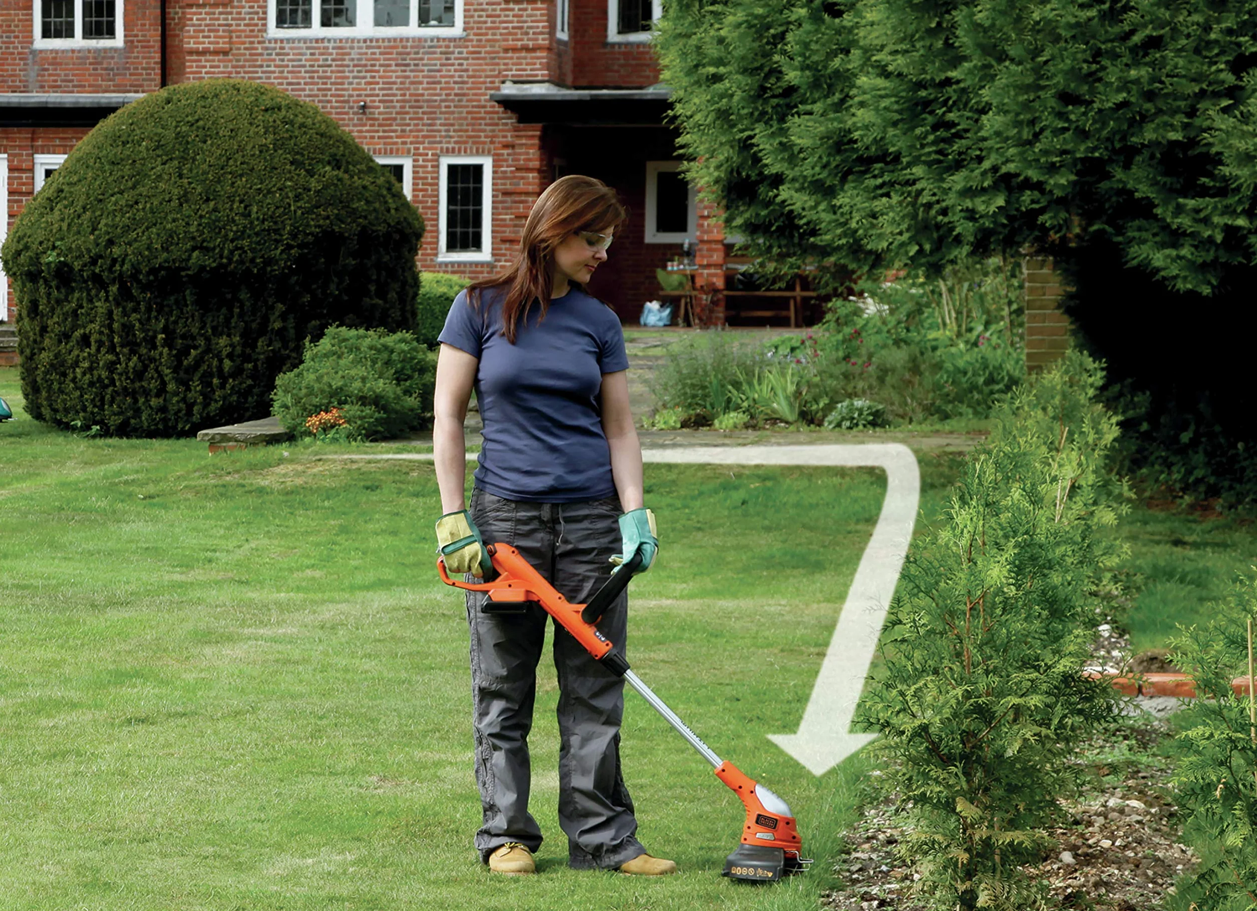 BLACK+DECKER GLC1823L20 podkaszarka do trawy z akumulatorem i ładowarką (akumulator litowo-jonowy 18 V, 2,0 Ah, szerokość cięcia 23 cm, uchwyt dwuuchwytowy, E-Drive, uchwyt teleskopowy)