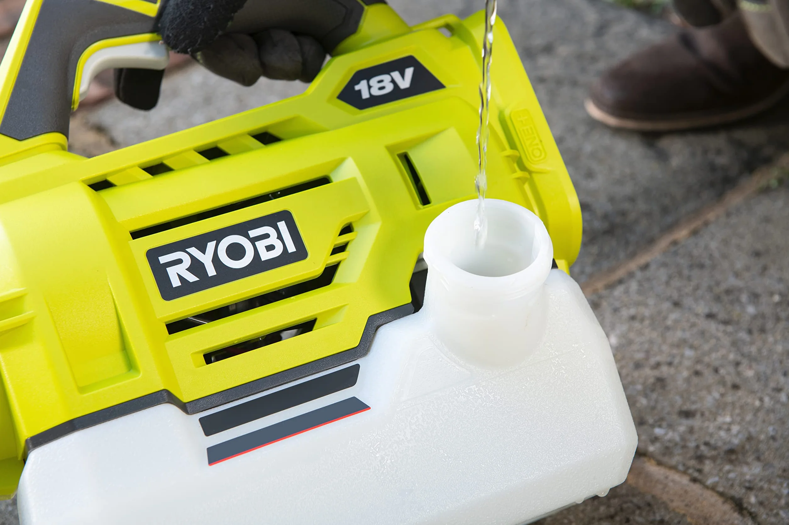 Ryobi RY18FGA-150 Zamgławiacz Akumulatorowy 18V, Bezprzewodowy Rozpylacz Mgły, Zestaw Zawiera 1 Akumulator 5.0 Ah, Ładowarkę