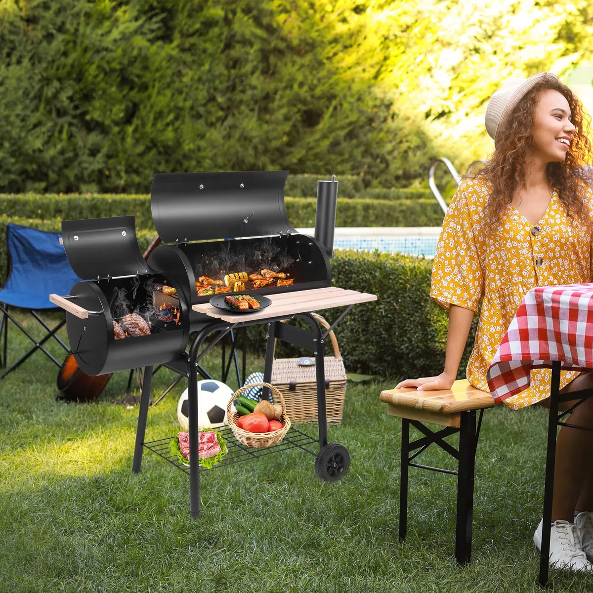 Outvita Grill na węgiel drzewny, na zewnątrz, patio, grill z palnikiem offsetowym, kółkami i tacą, na piknik balkonowy, imprezę i kemping
