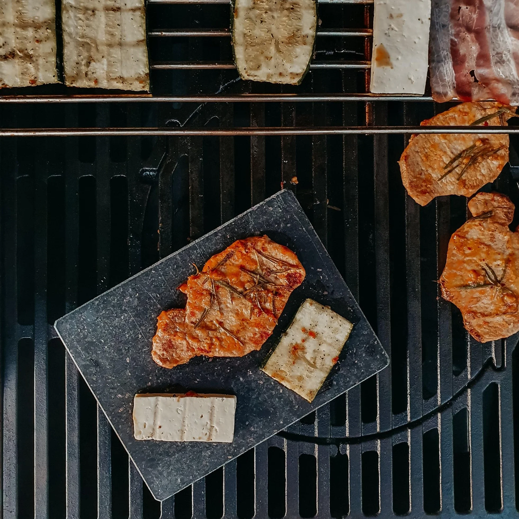 Lavastein deska do steków 2 zestawy taca do serwowania bambusowa z grillem Hot Stone płyta grillowa kamienna