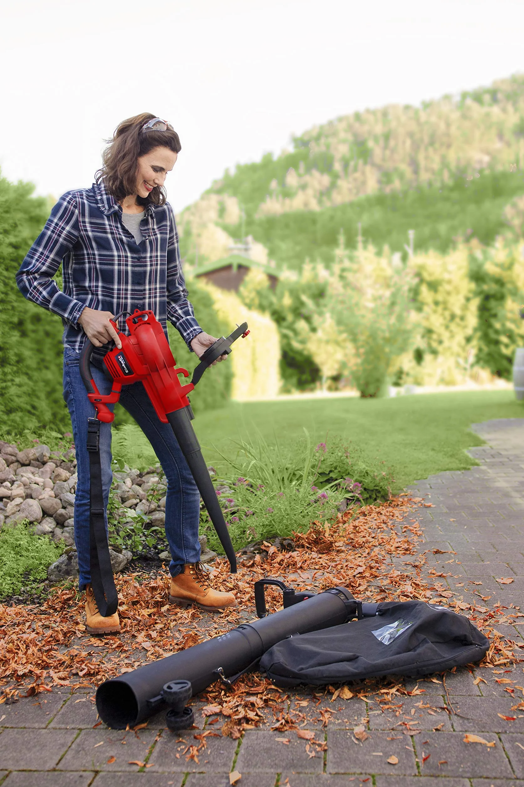 Einhell GC-EL 3000 E Elektryczny odkurzacz do liści 3000 W 45 l 300 km/h