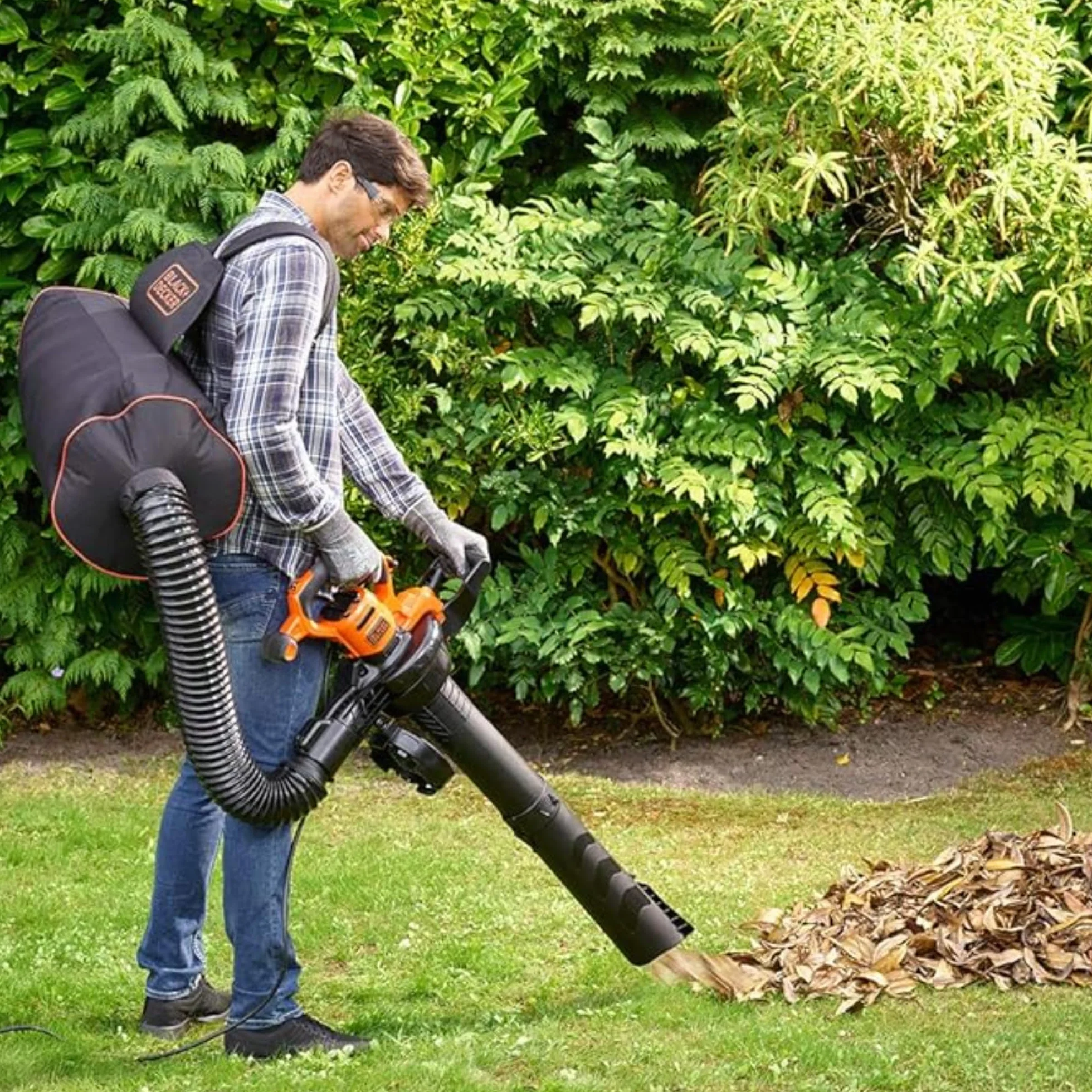 BLACK+DECKER BEBLV300-QS Elektryczny Odkurzacz do Liści 3 w 1 3000 W 72 L