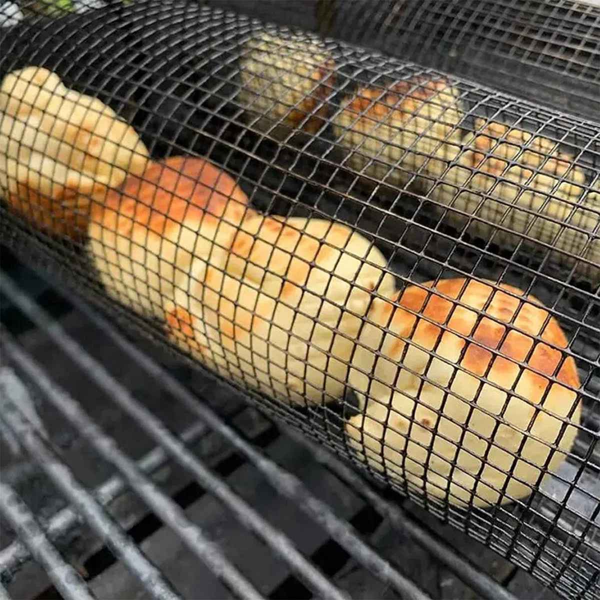 Przenośny kosz do grillowania ze stali nierdzewnej, cylindryczny stojak do grillowania na zewnątrz, kemping i grill, niezbędne akcesoria do grillowania dla entuzjastów grillowania