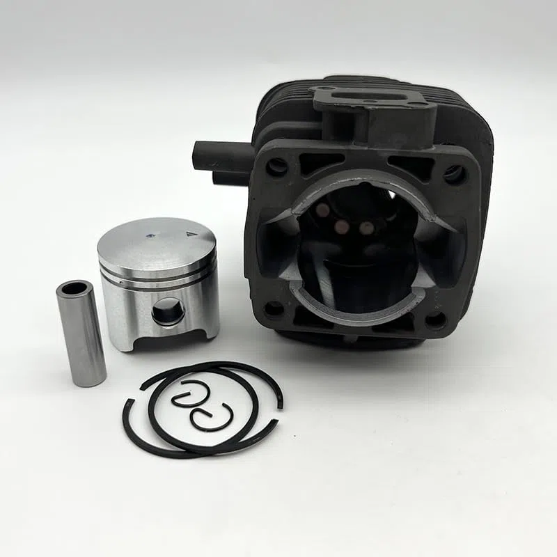 Akcesoria do narzędzi Zestaw z cylindrem z cylindrem 40 mm dla Maruyama BC42 CE420 AE420 420 Garden Trimmer Pędzel Crutter Wymienne części zamienne części zamienne