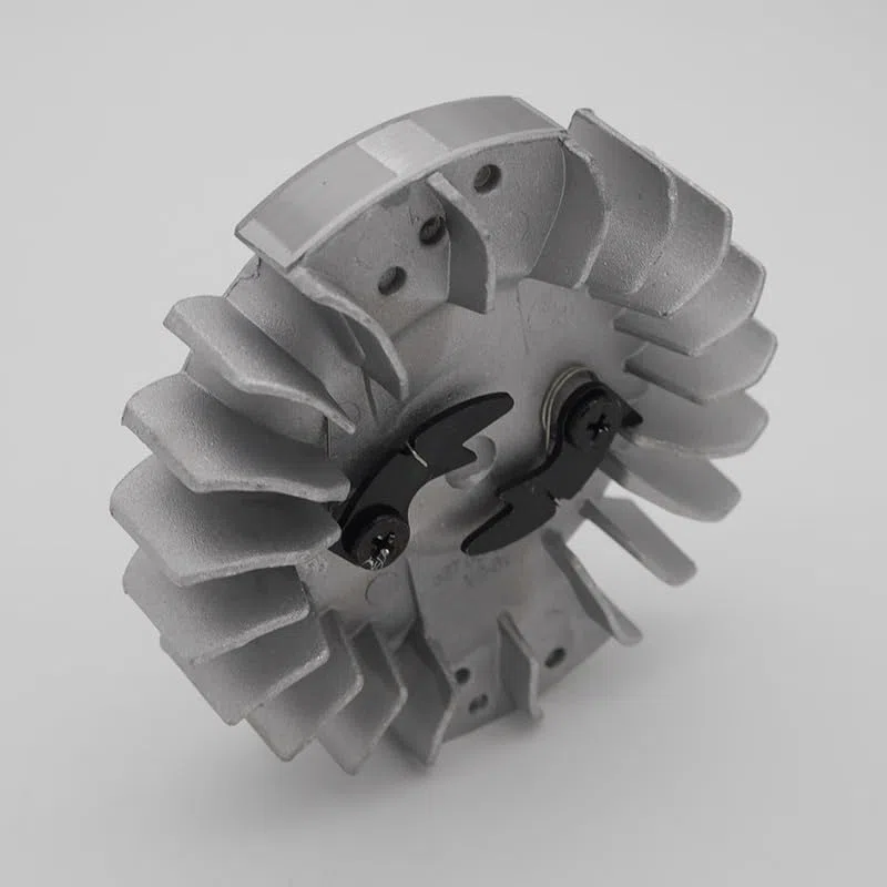 Części ogrodowe Metalowe koło zamachowe pasuje do HUS 61 268 268XP 272 272XP 268K wymiana części do pił łańcuchowych ogrodowe narzędzia do pił łańcuchowych części #503 51 15 03 Części ogrodowe