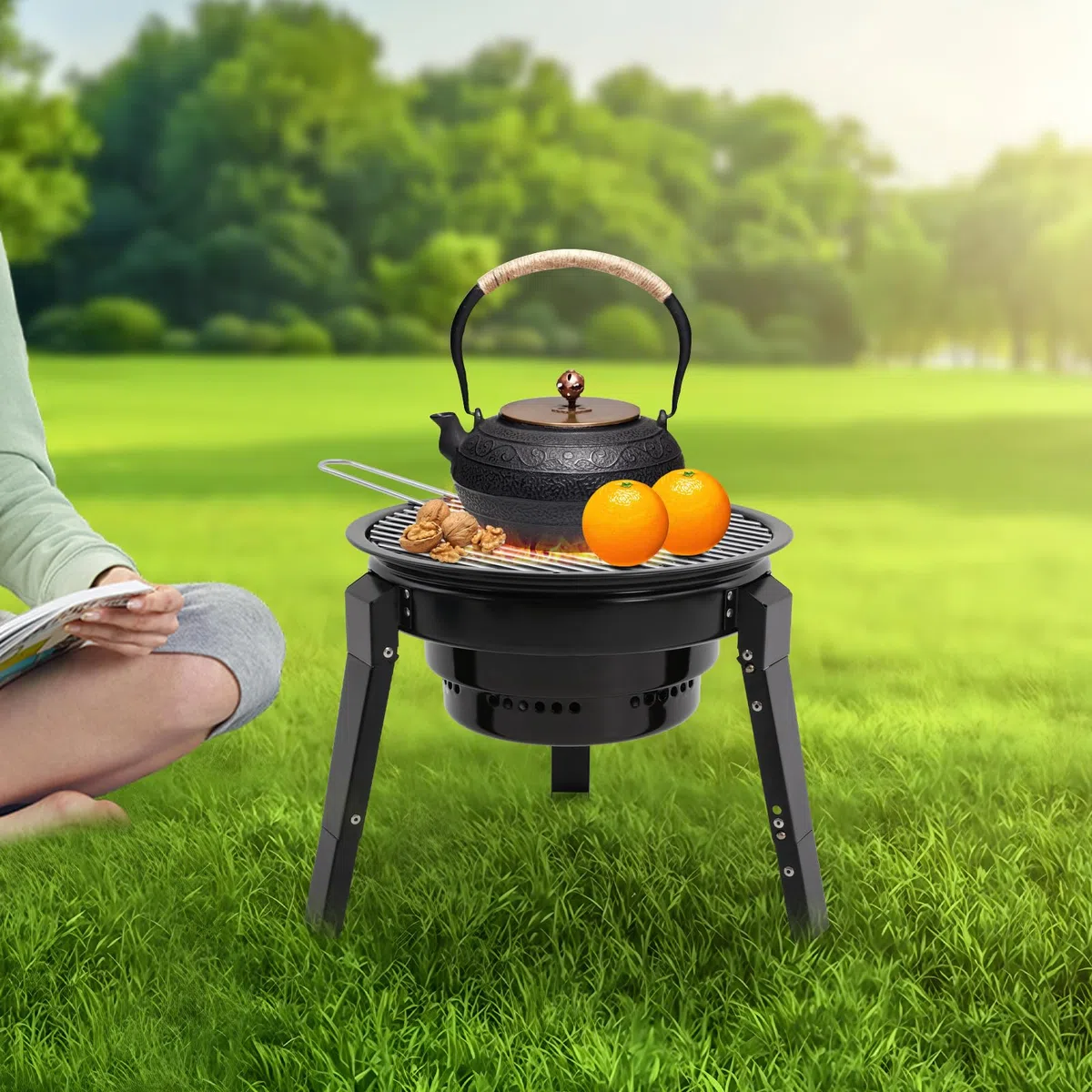 Przenośny grill na węgiel drzewny z 3 nogami, składany grill z regulacją wysokości, grill kempingowy dla 3-6 osób, z akcesoriami do grillowania i torbą do przenoszenia, do ogrodu, na piknik, imprezy