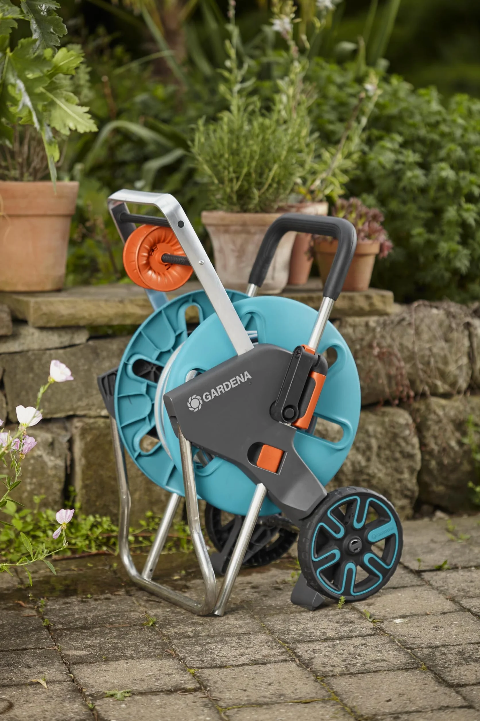 Gardena AquaRoll M Easy zestaw wózek na wąż 60 m metalowa rama zabezpieczenie przed kapaniem