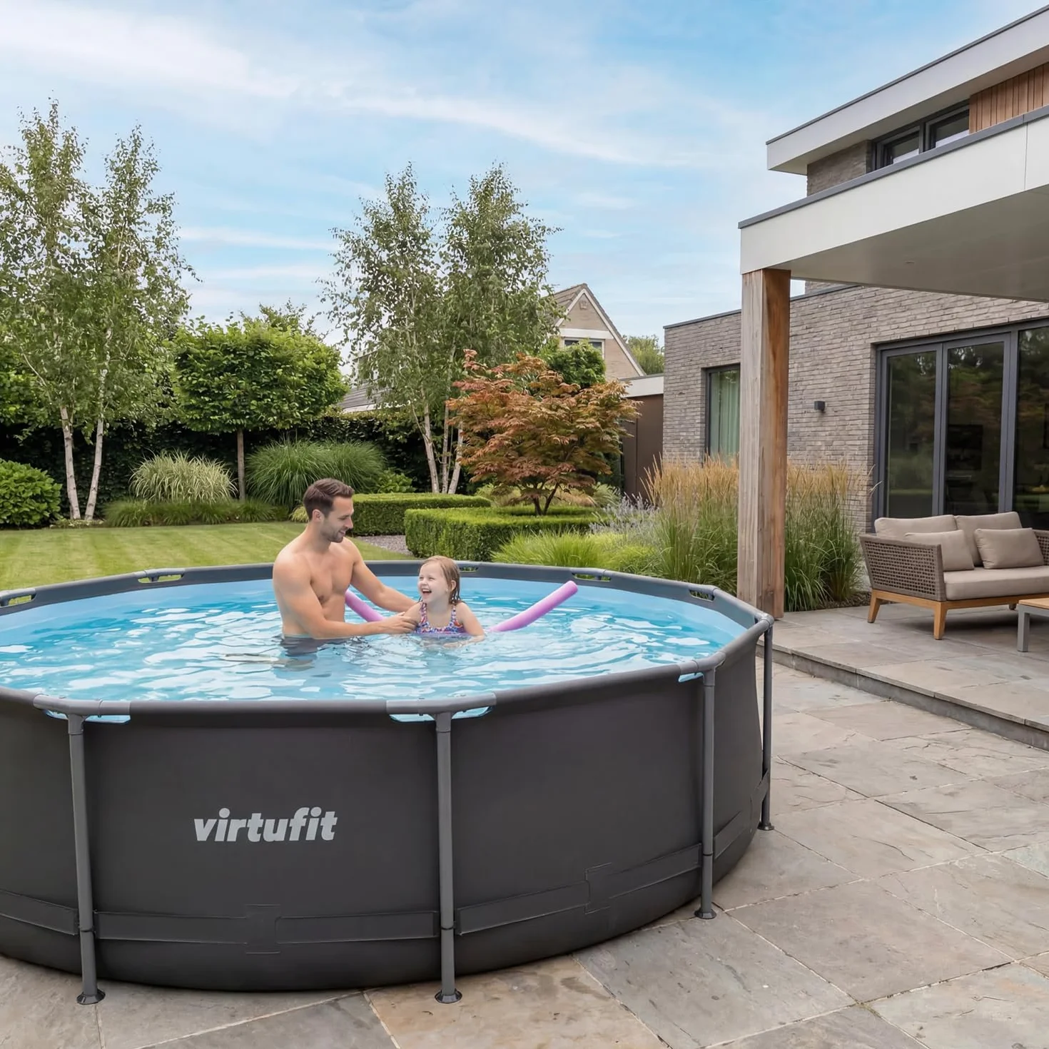 VirtuFit Okrągły basen Ø 244 cm z pompą filtrującą i wkładem