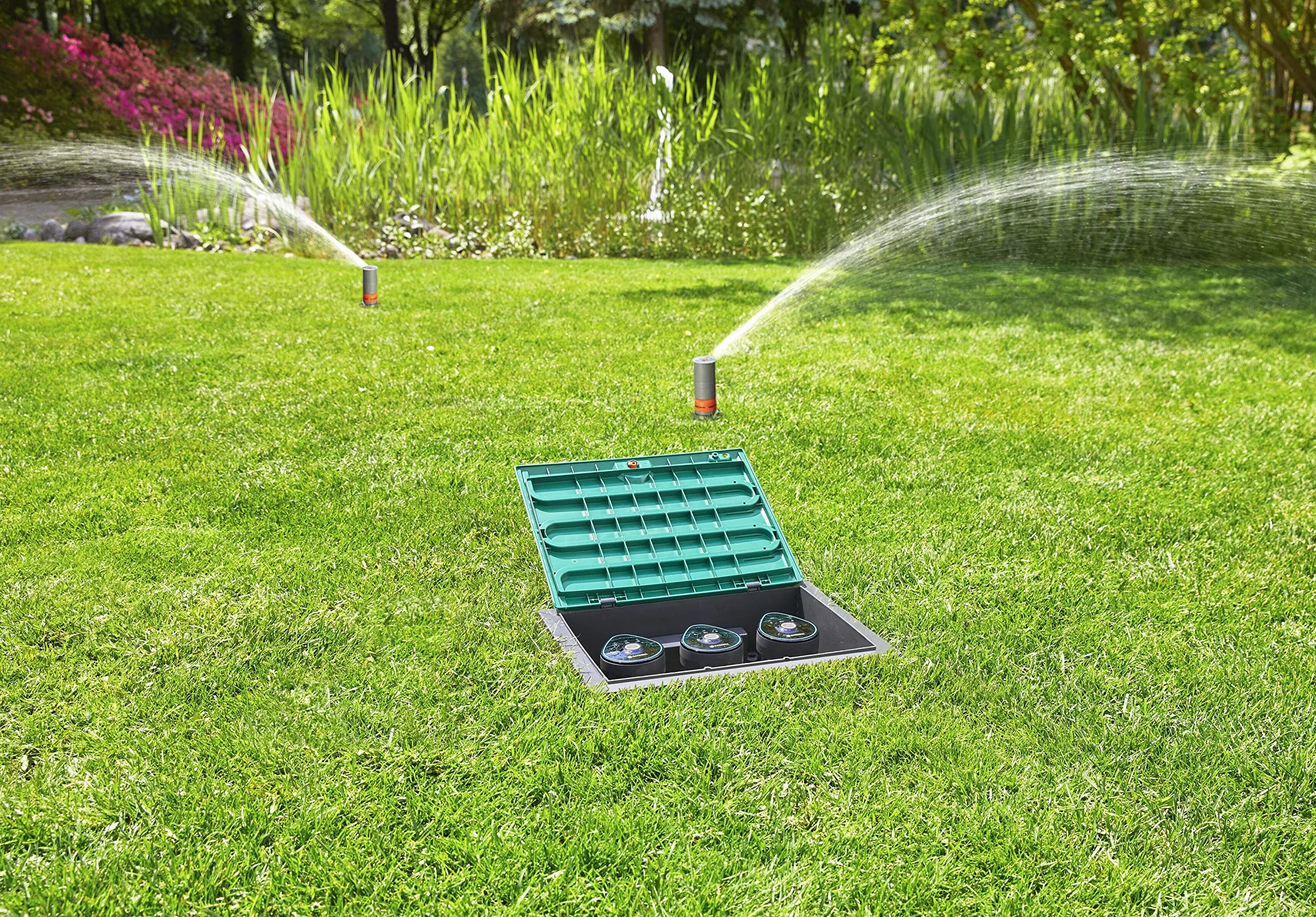 Gardena skrzynka zaworowa 9 V zestaw Bluetooth: Gruntowa puszka instalacyjna do podziemnego montażu zaworów do nawadniania na baterie, programowalnych za pomocą aplikacji (1286-20)