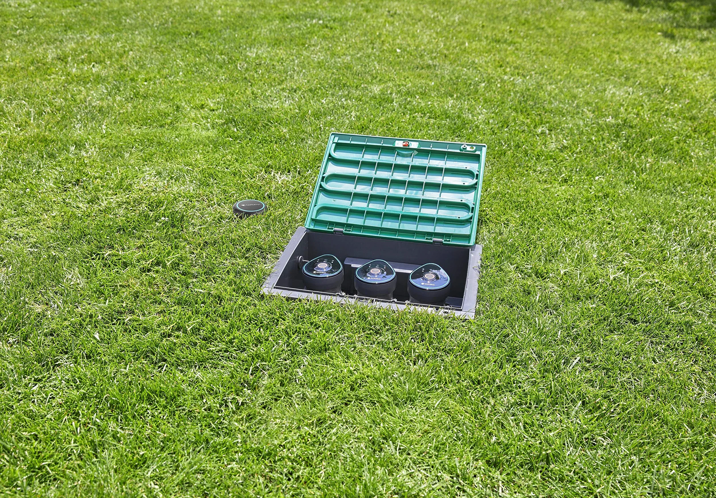 Gardena zawór do nawadniania 9 V Bluetooth: Sterownik nawadniania programowalny za pomocą aplikacji Bluetooth, zasięg do 10 m, 6 niezależnych harmonogramów (01285-20)