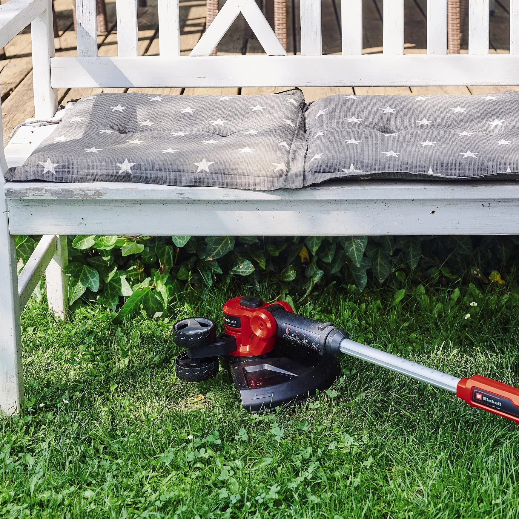Einhell Podkaszarka akumulatorowa GE-CT 18/30 Li-Solo Power X-Change (Li-ion, 18 V, szerokość cięcia 30 cm, obrotowa i odchylana głowica silnika 90°, szpulka żyłki, bez akumulatora i ładowarki)