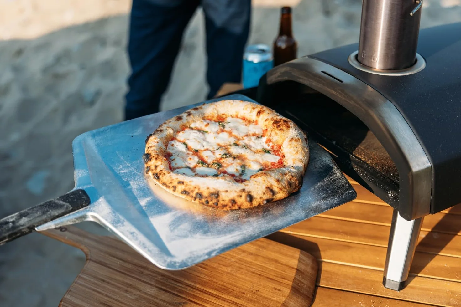 Ooni Fyra 12 Piec do Pizzy na Pellet Drzewny Przenośny Opalany Pelletem