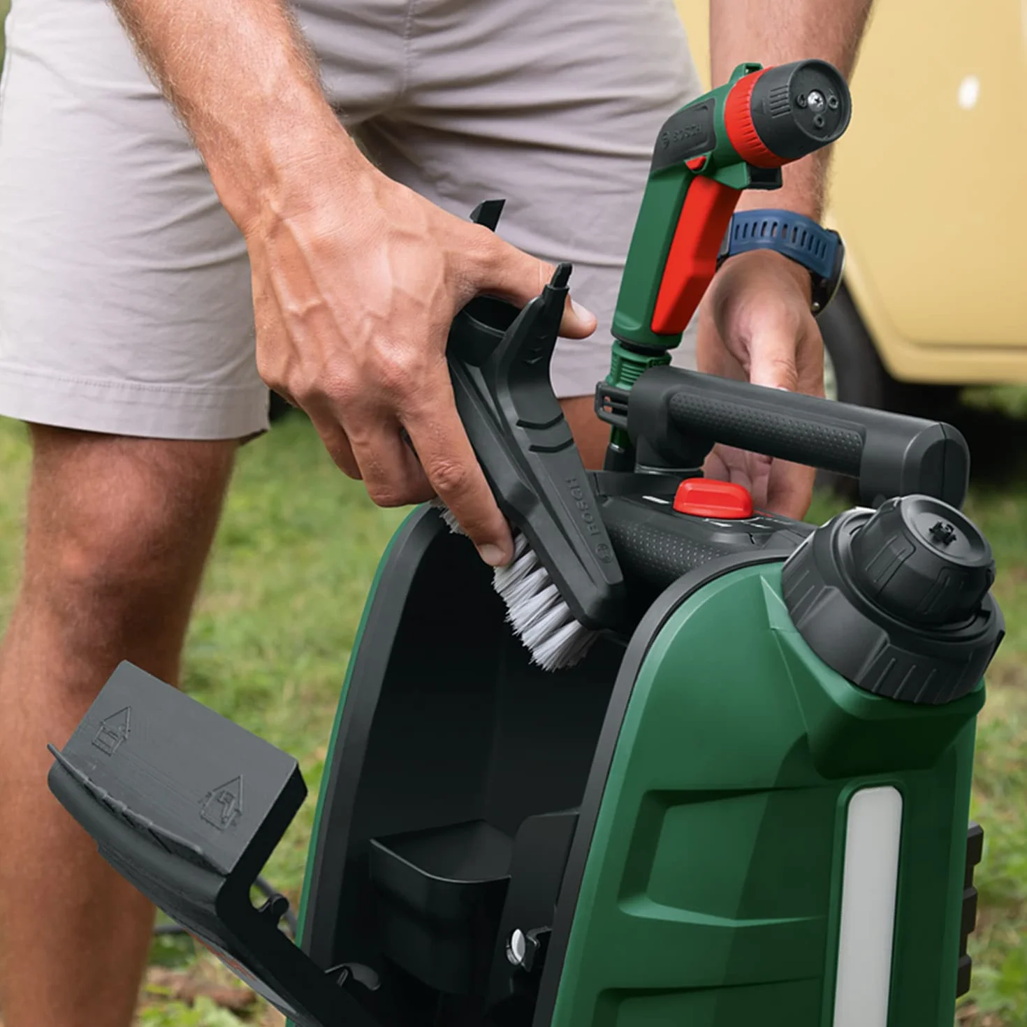 Bosch Fontus 18 V akumulator do czyszczenia na zewnątrz