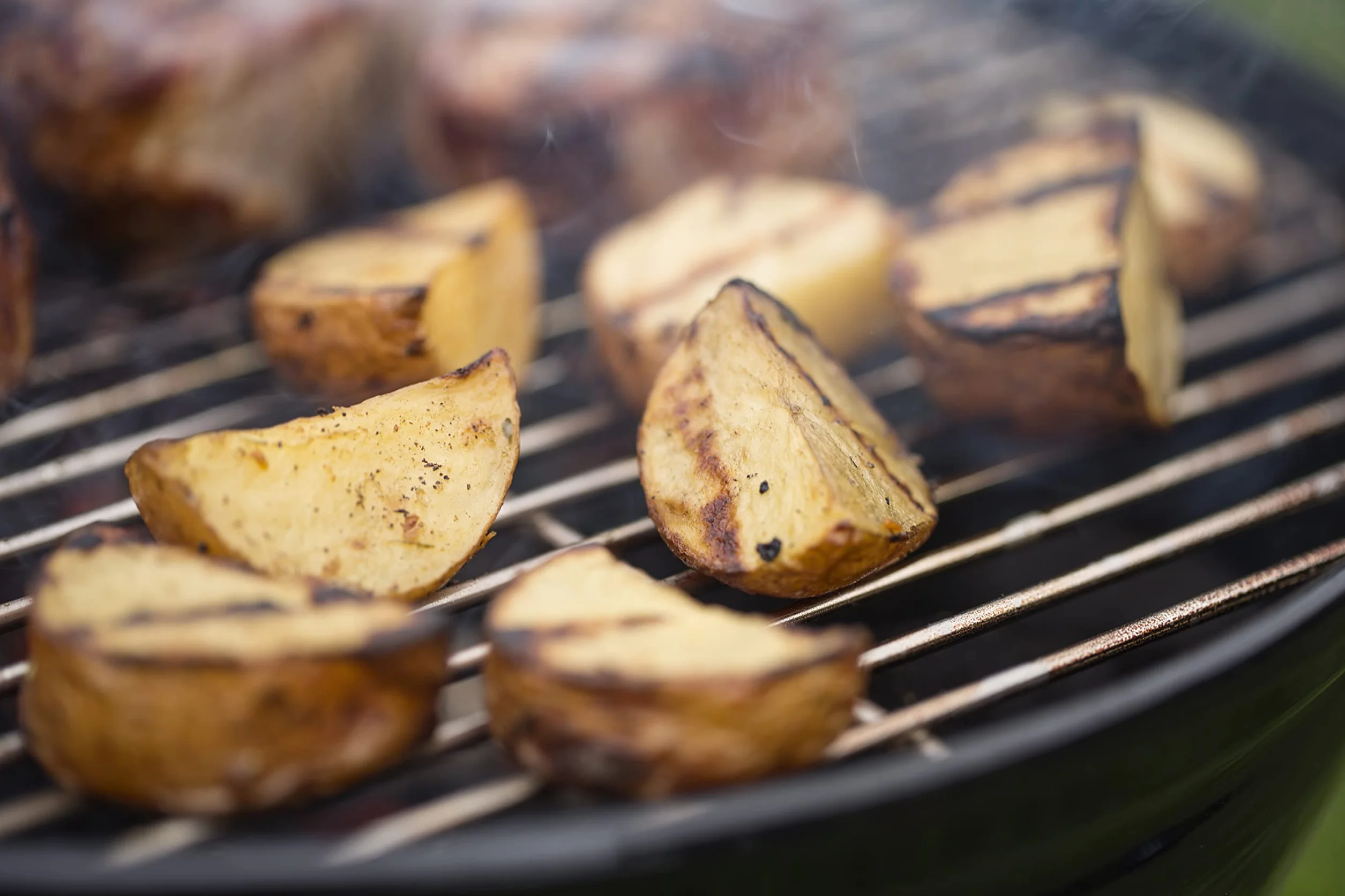 Weber Smokey Joe Premium Grill węglowy 37 cm przenośny BBQ czarny