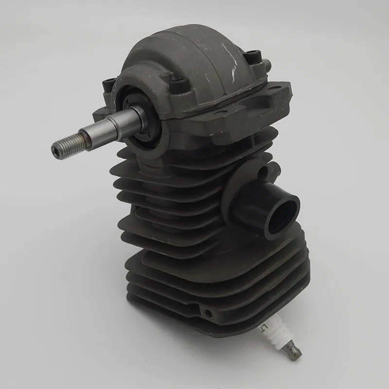 Części ogrodowe 38MM i 40mm cylinder silnika tłok zestaw wału korbowego pasuje do Husqvarna 137 142 piła łańcuchowa odbudowa silnika części zamienne do silnika narzędzie Części ogrodowe (Color : HUS